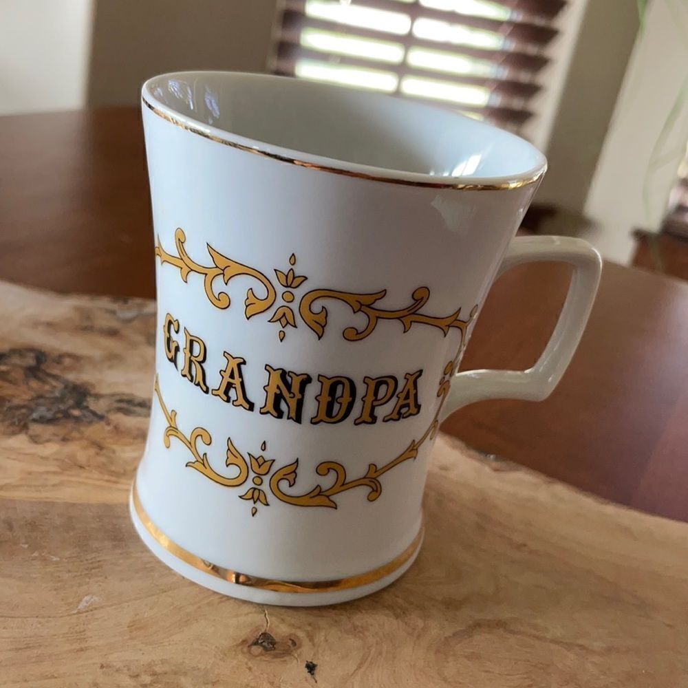 Knobler Japan Ceramic White Gold Grandpa Mug